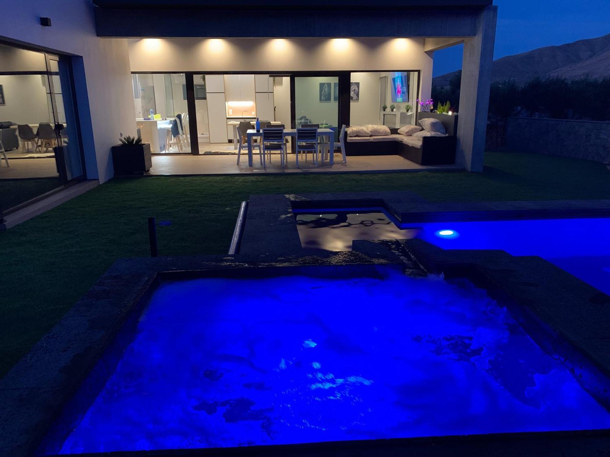 Laian Villa Triquivijate Exterior foto